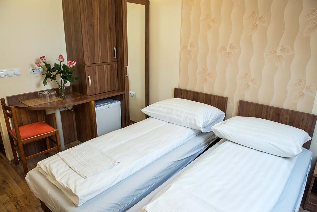 Bl.Apartmanhaz Ii. Szeged Exterior photo