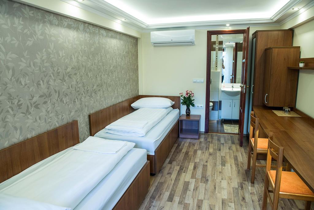Bl.Apartmanhaz Ii. Szeged Exterior photo